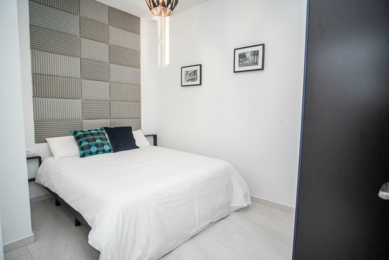 Casa Toledo & El Pont Alicante Apartments Exterior photo